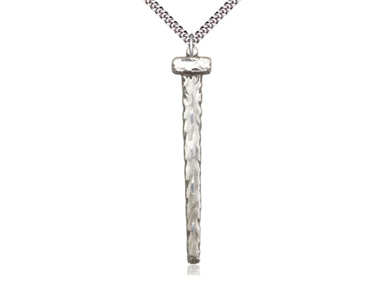 Colgante de uñas de plata esterlina en una cadena de acera pesada de rodio de 24 pulgadas