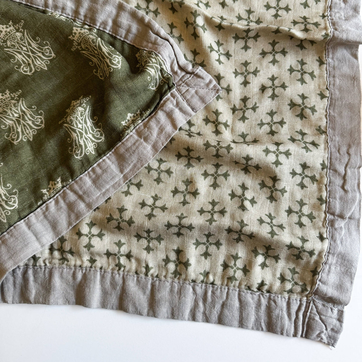 Marian Auspice Luxury Double Sided Muslin Catholic Blanket