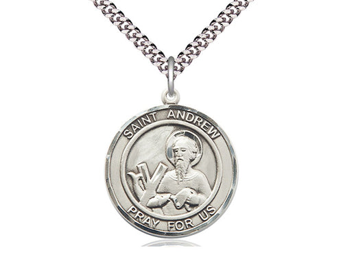 Sterling Silver St Andrew El colgante del apóstol en una cadena de acera pesada de rodio ligero de 24 pulgadas.
