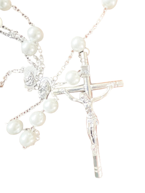 White 12MM faux pearl wedding lasso rosary with silver-tone crucifix and detailed Madonna and child centerpiece