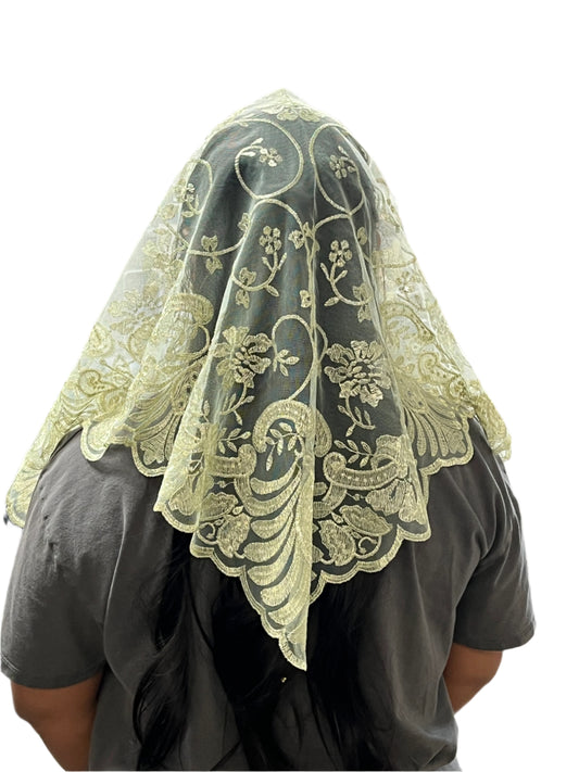 Ivory and metallic gold lace mantilla chapel veil with floral motifs and scalloped edges, 51 inches long
