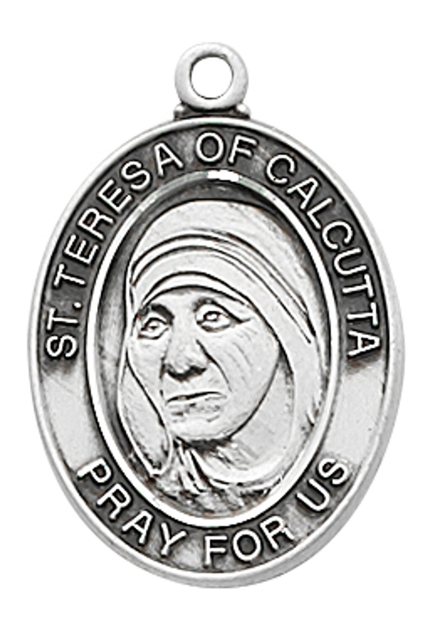 Saint Mother Teresa of Calcutta silver medal pendant with detailed engraved portrait and prayer inscription