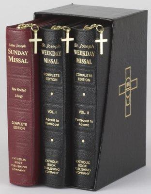 St. Joseph Missal Gift Set of Three (Zipper) - Unique Catholic Gifts
