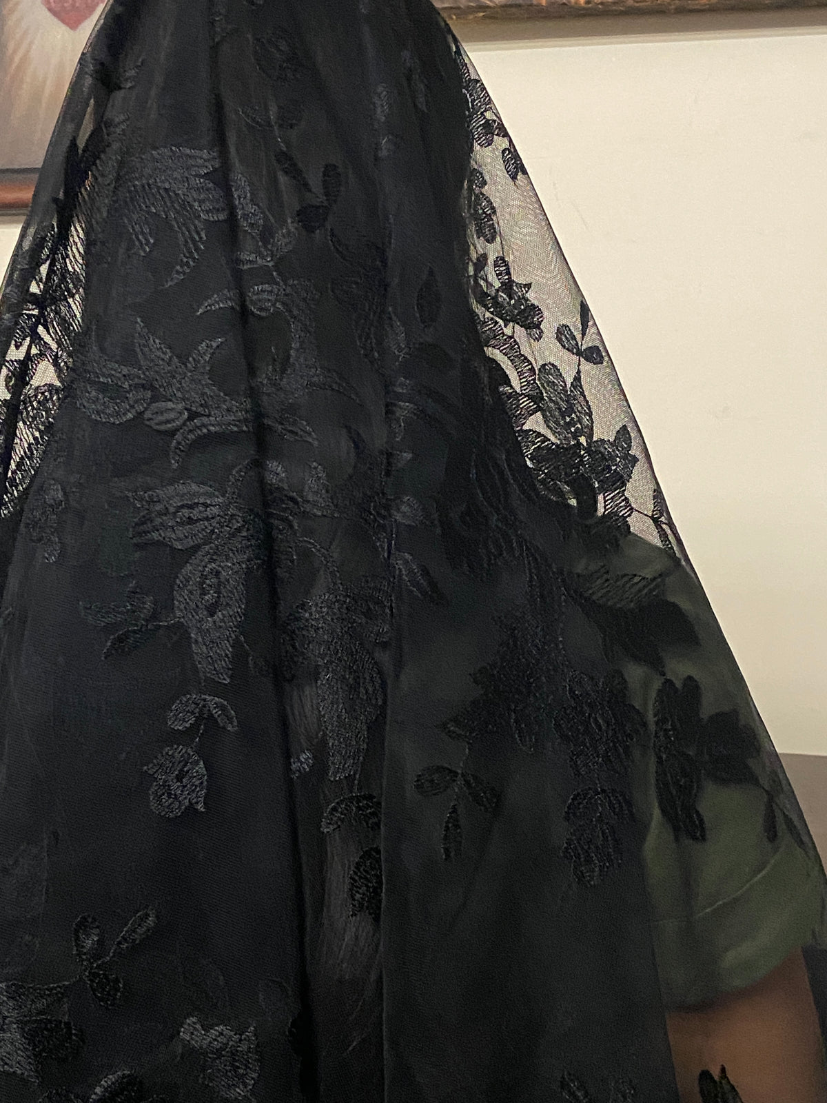 Half Circle  Black Lace Mantilla Chapel Spanish Veil 61" - Unique Catholic Gifts