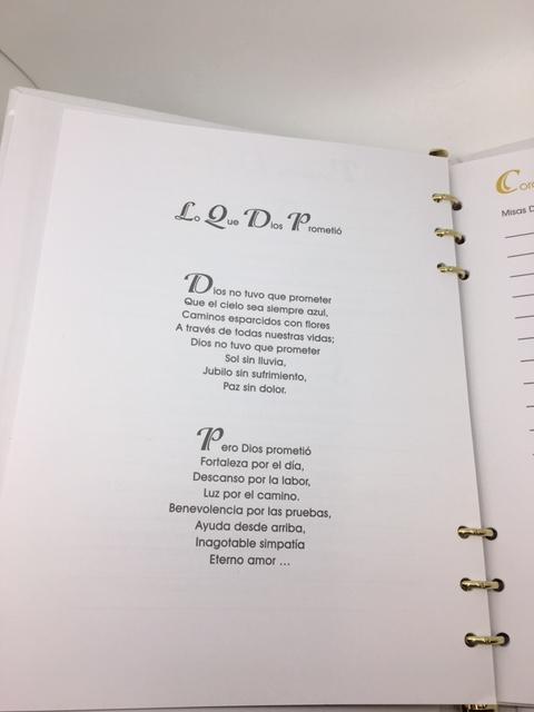 Libro de Registro de Funeral Memorial Blanco con Cruz de Oro en Español - Unique Catholic Gifts