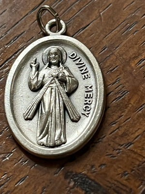 Divine Mercy Oxi Medal with Relic - Unique Catholic Gifts