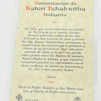 Santa Kateri Tekakwitha Tarjeta Sagrada laminada (Cubierta de Plástico) - Unique Catholic Gifts