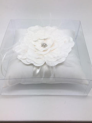 Ring Pillow with Beautiful White Flower Center (Ivory) 7
