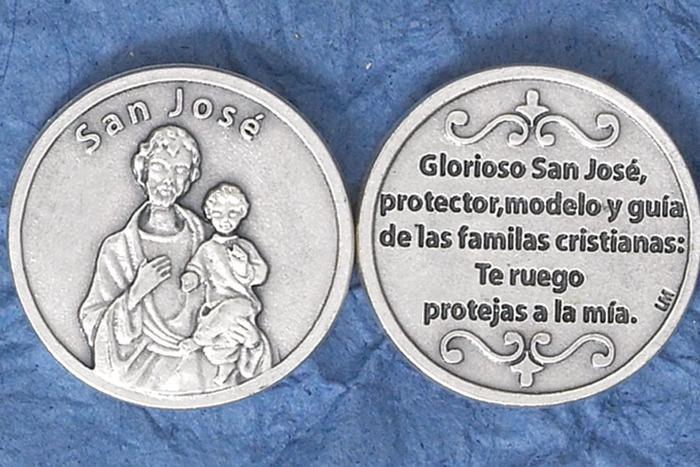 San Jose Moneda para el Bolsillo. Hecho en Italia - Unique Catholic Gifts